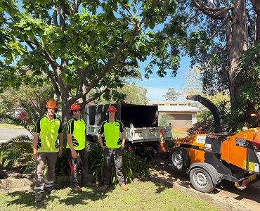MP Tree Care team - ready to start work